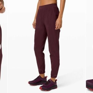 Lululemon Adapted State Joggers Cassis size 4